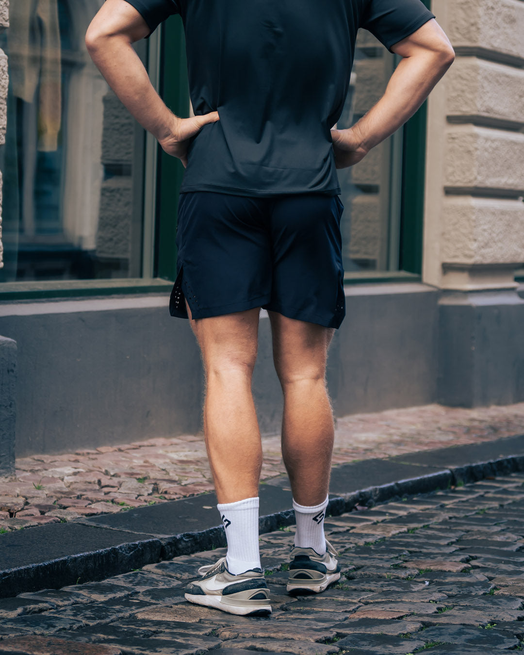 Core Light Weight Shorts - Black