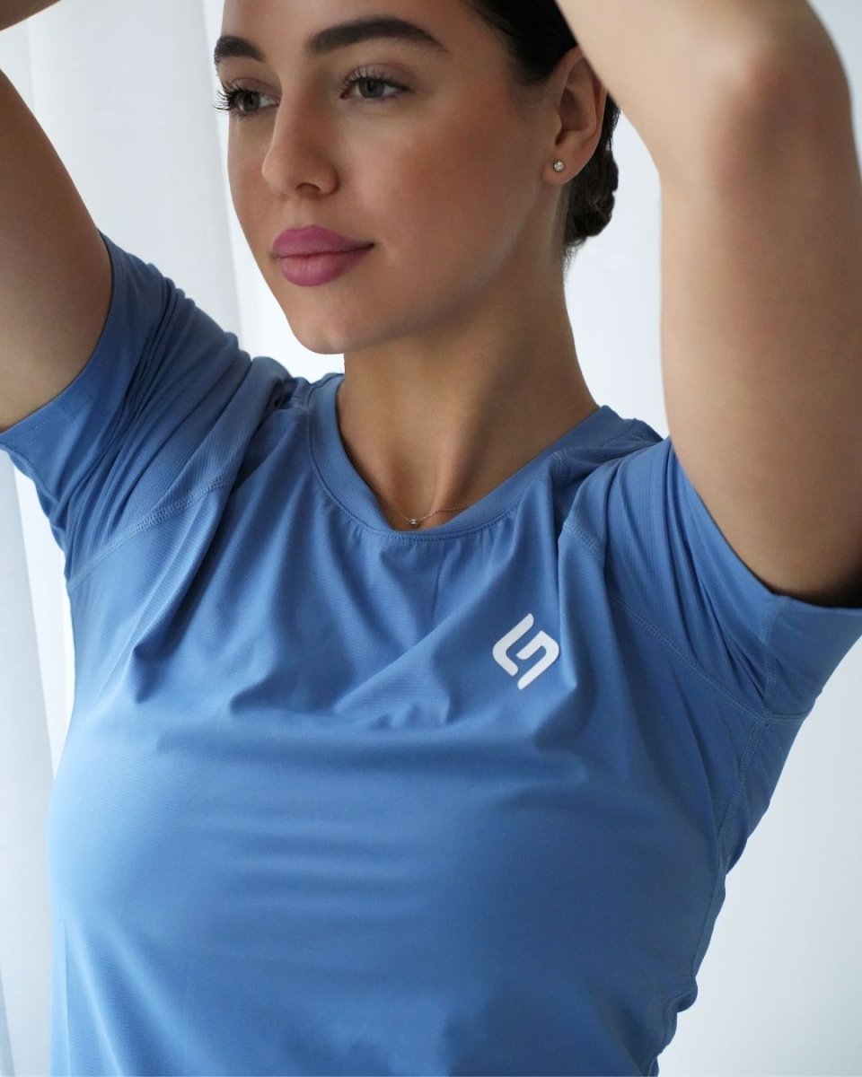 Core Mesh T-shirt - Blue - The Lasting Shape